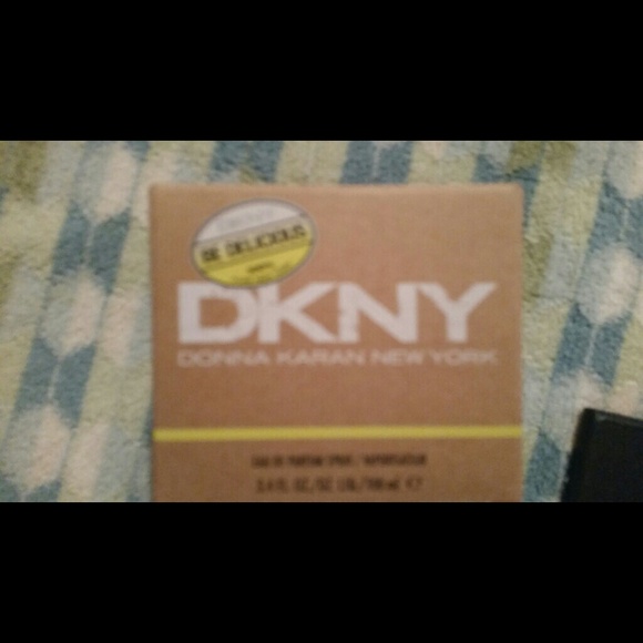 DKNY  Perfume  3.4 oz (New)