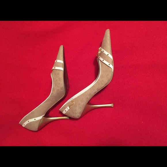 Baby Phat Ladies Pumps