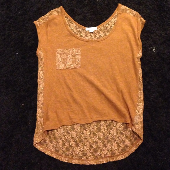 Forever 21 lace back top. Size s.