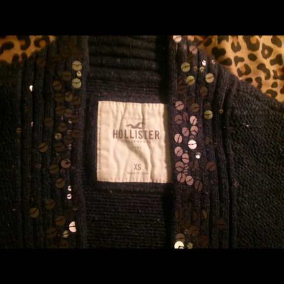Hollister 3 quarter length sleeve cardigan.🔥 - Picture 2 of 2