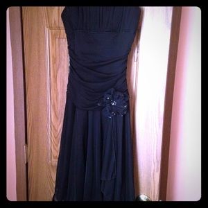 I am selling a dress