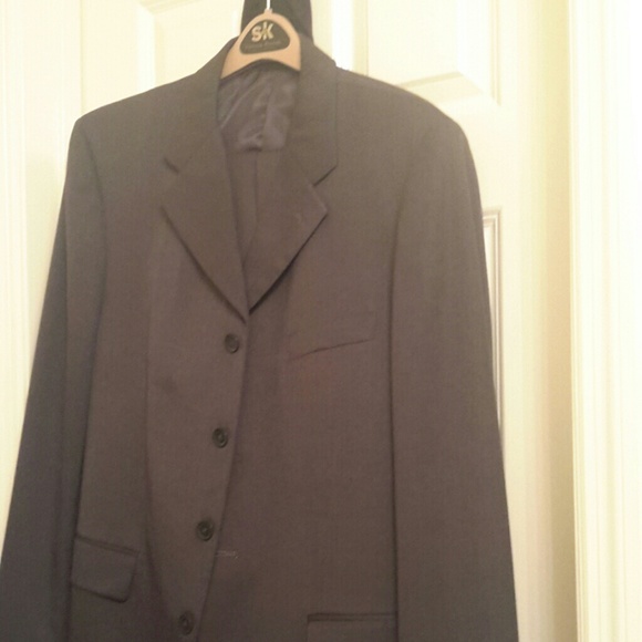 2 Mens suits