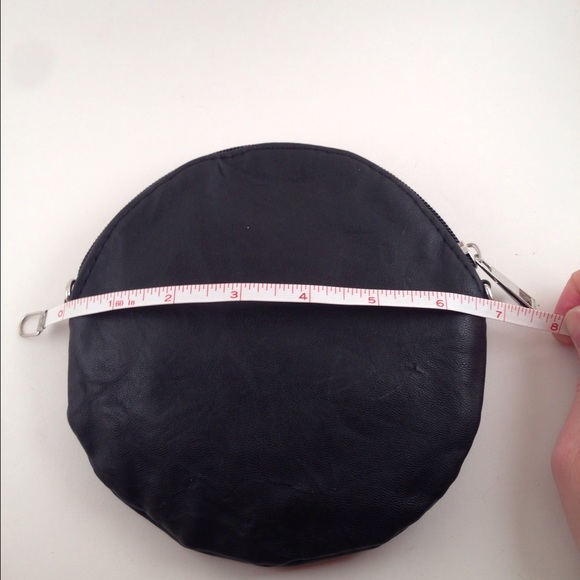 Summer Flower Purse! Pink/Yellow/Black avail. - Picture 2 of 4