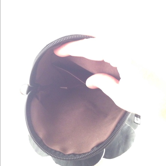 Summer Flower Purse! Pink/Yellow/Black avail. - Picture 3 of 4