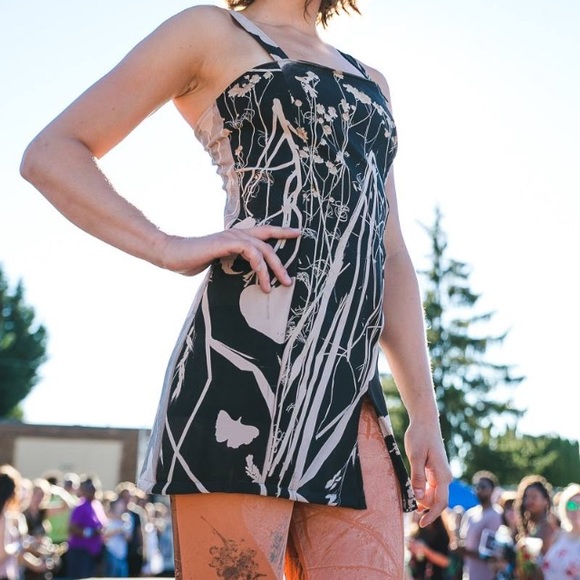 ⚡️🦄 About Eve🦄⚡️ - Picture 5 of 9