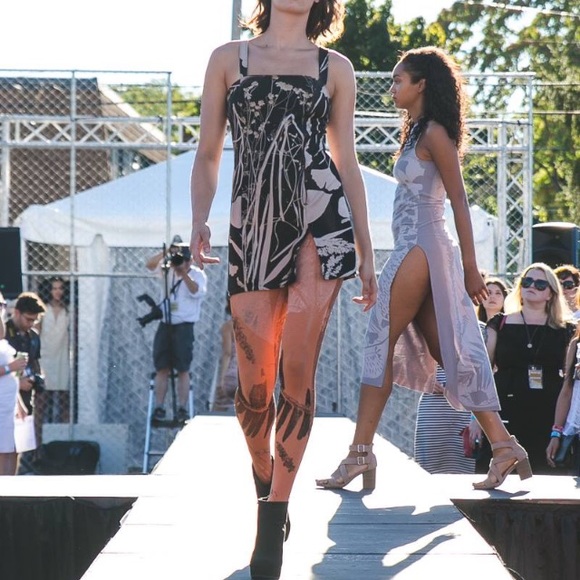 ⚡️🦄 About Eve🦄⚡️ - Picture 4 of 9