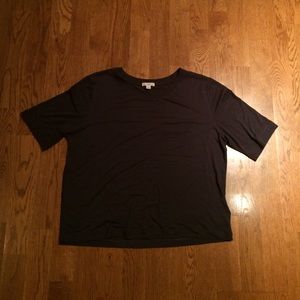 gray Gap swing tshirt
