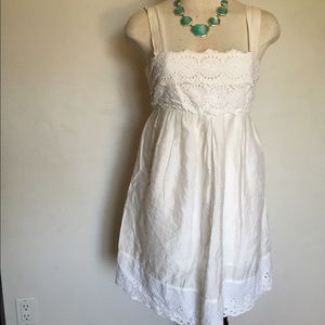 💥sold💥Great white dress