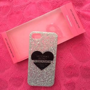 🎁Victoria's Secret iPhone Case🎁