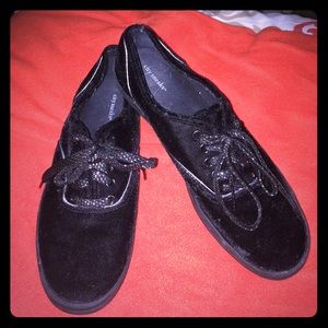 City Sneaks suede shoes size 8