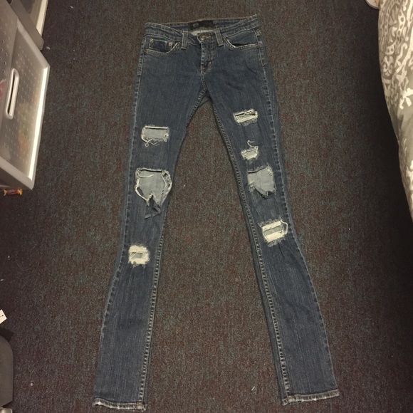 John Eshaya distressed Jean