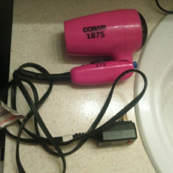Amazing blow dryer...