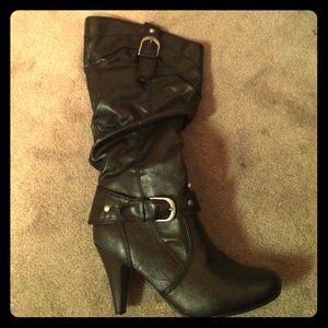 Leather heeled boots