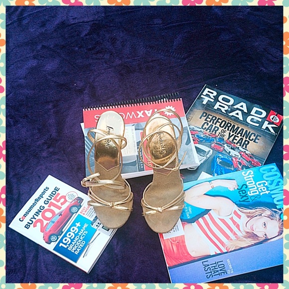 🌻 Frederick's Sandals 🌻