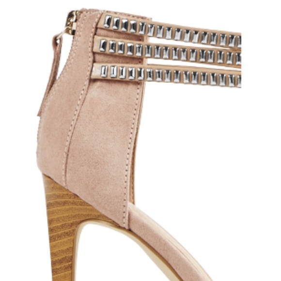 Blush ankle strap heels - Picture 3 of 4