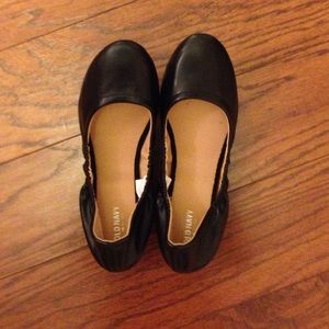 BUNDLE Black flats & skirt