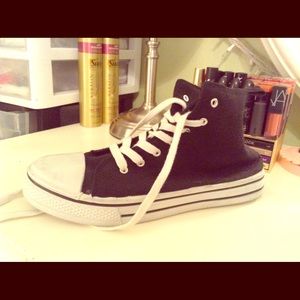 Knock off Converse