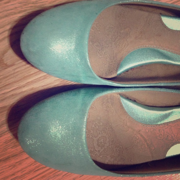 b.o.c. Mint Green Flats