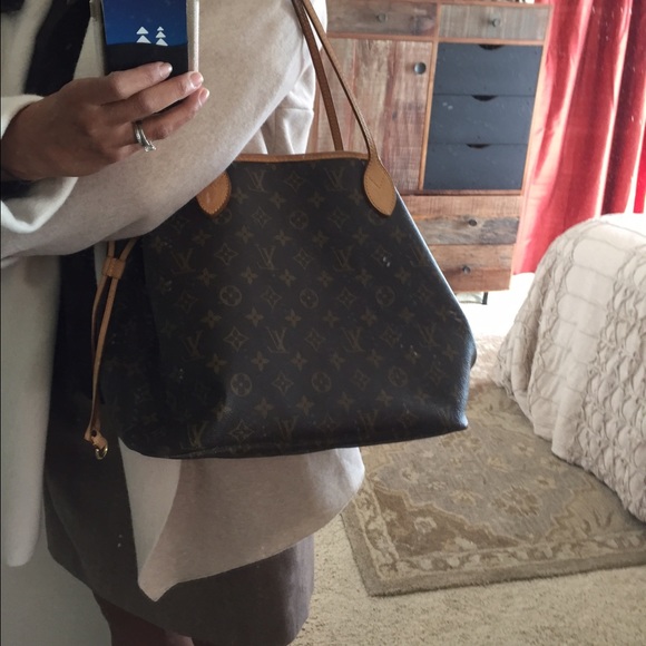 SOLD!❗️Authentic Louis Vuitton NeverFull - Picture 2 of 4