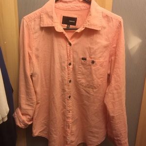 Hurley salmon colored button up shirt