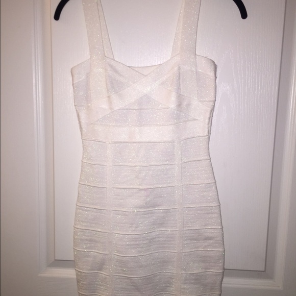 ‼️Sold‼️White bandage dress