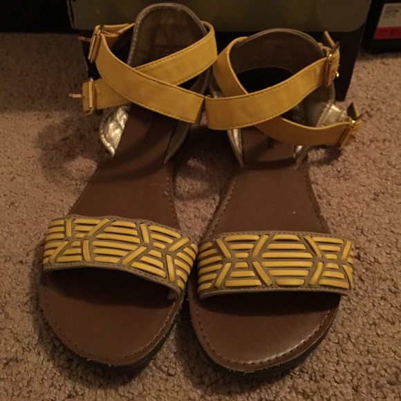 strap sandal