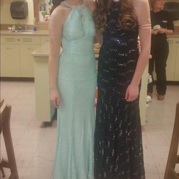 Prom dress for sale! - Picture 1 of 4