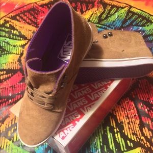 •BRAND NEW• ||Tan hightop Vans|| •SIZE 7.5