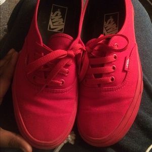 Red vans 😻🔥🔥