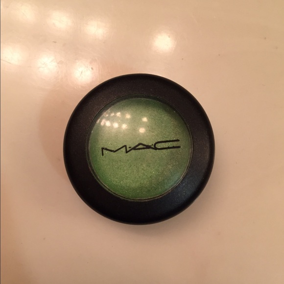 Mac eyeshadow