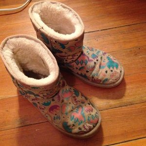 ❤️reserved❤️  Ugg patterned boots