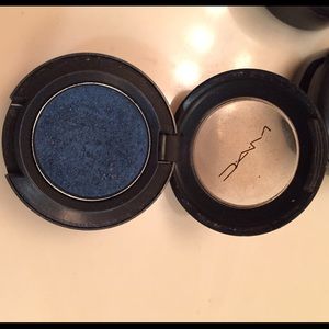 Mac eyeshadow