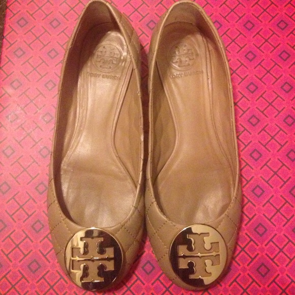 Tory Burch Quilted Quinn Flat