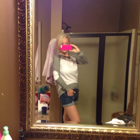 Generation Love Sweater - Picture 2 of 4