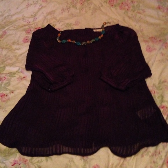 Shirt - Picture 2 of 2