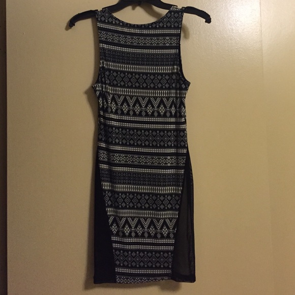 Dress - Picture 2 of 2