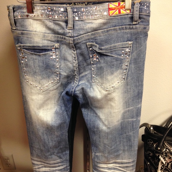 Rhinestone distressed machine jeans - Picture 3 of 4