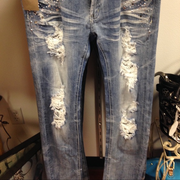 Rhinestone distressed machine jeans - Picture 4 of 4