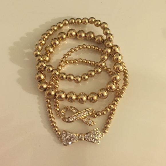 Gold bead bracelet set