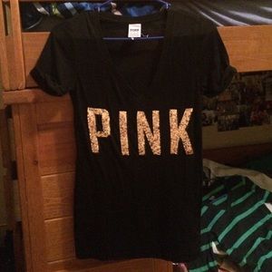 VS shirt