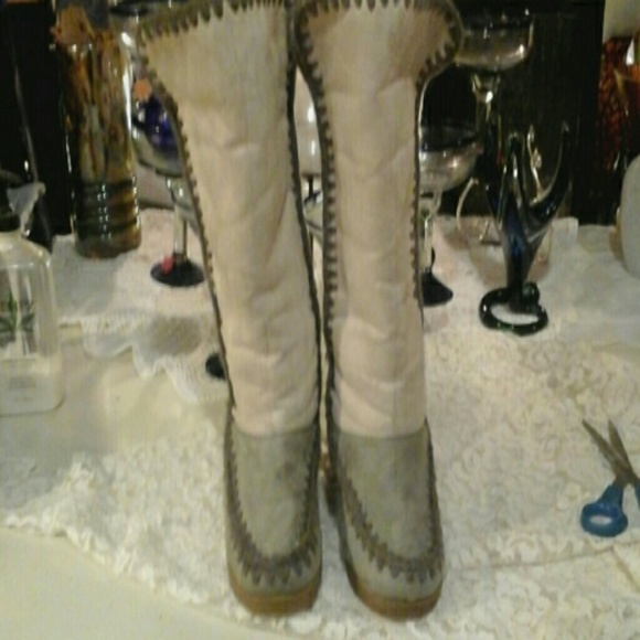 AE BOOTS***HOST PIC!!***5/5/2015 :) - Picture 2 of 4