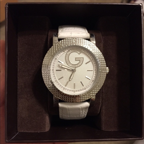 ❌SOLD❌G by guess watch - Picture 2 of 4