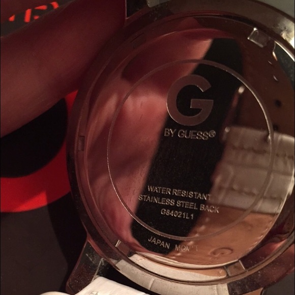 ❌SOLD❌G by guess watch - Picture 4 of 4