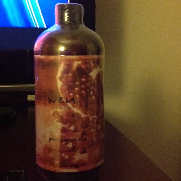 Wen Pomegranate cleansing conditioner 16oz w/pump.