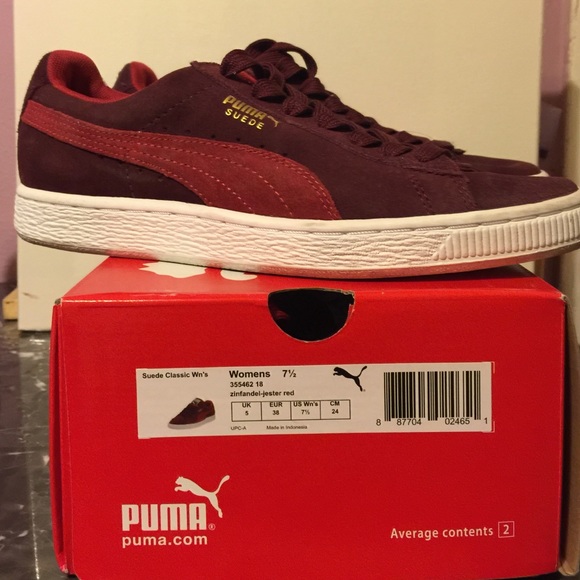 Classic Suede Burgundy Pumas