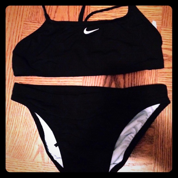 Bathing suit