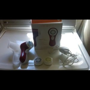 Mia 2 clarisonic! +2 extra heads