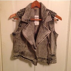 Wet Seal NWT Washed Denim Rocker Vest