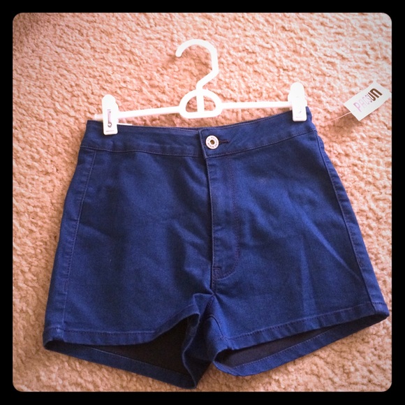 Bullhead high waisted blue shorts