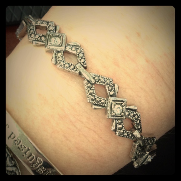 Avon Marcasite Bracelet